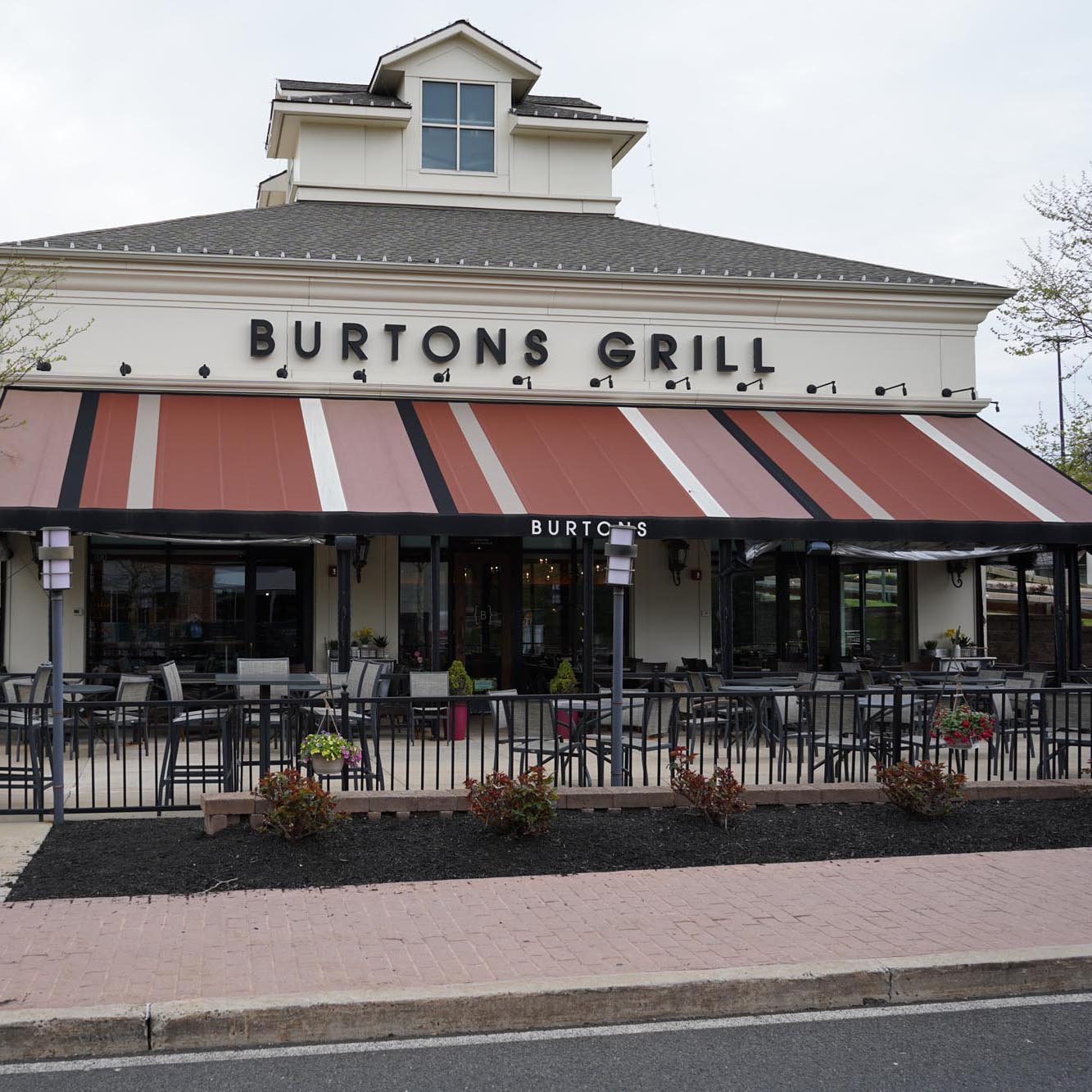 Burtons South Windsor outdoor patio during lunch